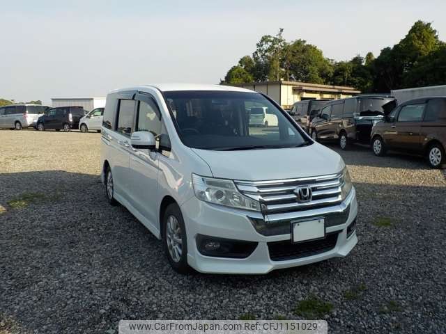 honda stepwagon 2012 -HONDA--Stepwgn DBA-RK5--RK5-1324213---HONDA--Stepwgn DBA-RK5--RK5-1324213- image 1