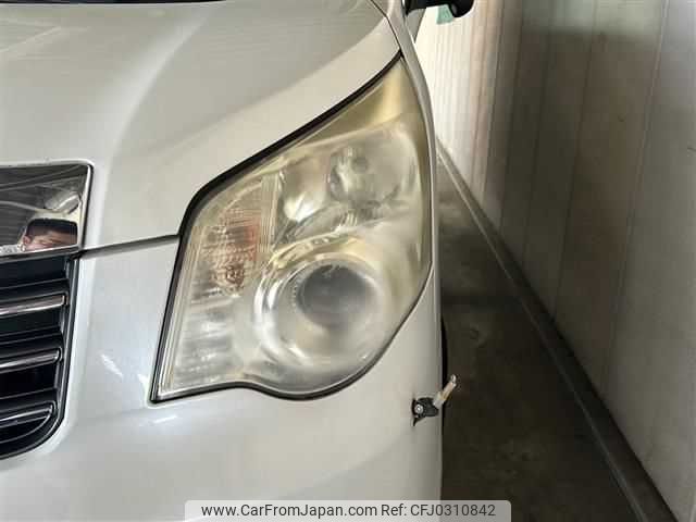 toyota noah 2011 TE3595 image 2