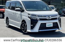 toyota voxy 2018 -TOYOTA--Voxy DBA-ZRR80W--ZRR80-0385911---TOYOTA--Voxy DBA-ZRR80W--ZRR80-0385911-