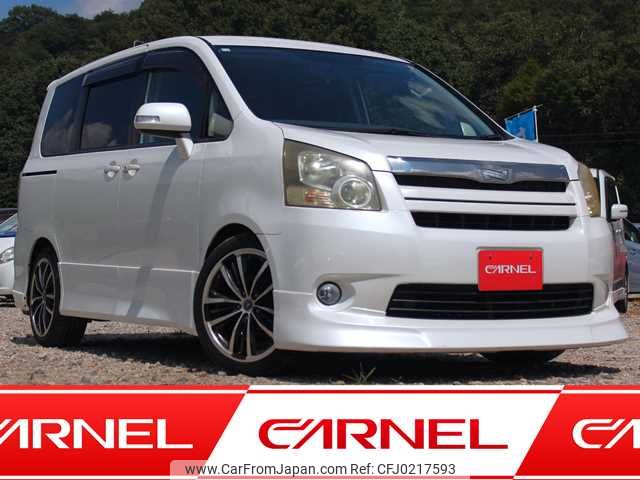 toyota noah 2008 Y11411 image 1