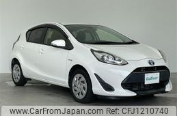 toyota aqua 2018 CFJ1210740
