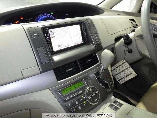 toyota estima 2010 TE2688 image 2