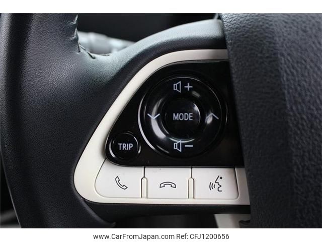 toyota prius 2016 -TOYOTA--Prius DAA-ZVW51--ZVW51-6031117---TOYOTA--Prius DAA-ZVW51--ZVW51-6031117- image 2