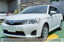 toyota corolla-fielder 2013 quick_quick_DAA-NKE165G_NKE165-7027349