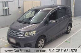 honda freed-spike 2013 CFJ1684575