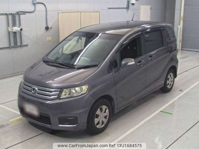 honda freed-spike 2013 CFJ1684575 image 1