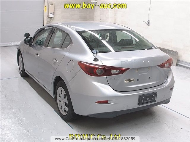 mazda axela 2016 CFJ1832059 image 2