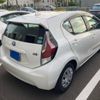 toyota aqua 2016 CFJ1826160 image 2