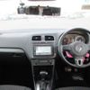 volkswagen polo 2010 Y2024120368F-21 image 7