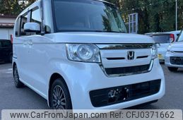 honda n-box 2017 GOO_JP_700090373030241025004