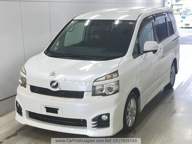 toyota voxy 2010 CFJ1829163 image 1