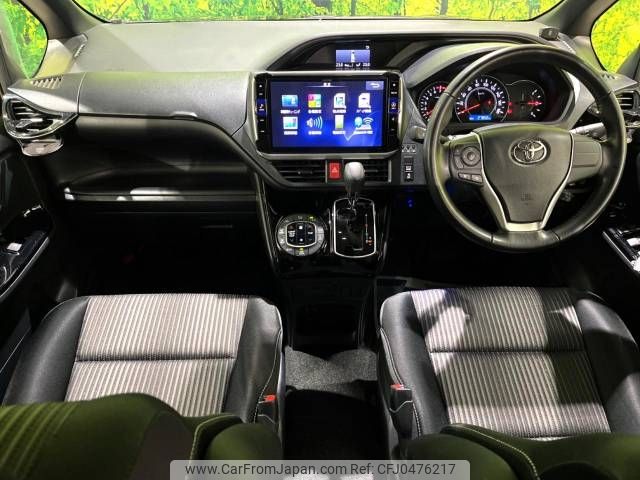 toyota voxy 2017 -TOYOTA--Voxy DBA-ZRR80W--ZRR80-0347679---TOYOTA--Voxy DBA-ZRR80W--ZRR80-0347679- image 2