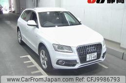 audi q5 2014 -AUDI 【静岡 301ﾀ7348】--Audi Q5 8RCNCF--WAUZZZ8R4EA066795---AUDI 【静岡 301ﾀ7348】--Audi Q5 8RCNCF--WAUZZZ8R4EA066795-