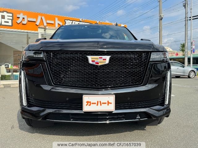cadillac escalade 2022 CFJ1657039 image 2