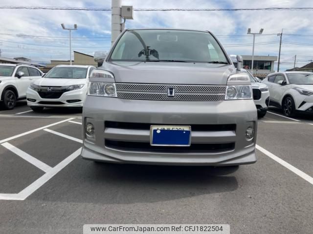 toyota voxy 2006 CFJ1822504 image 2