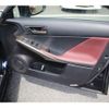 lexus is 2019 CFJ7680096 image 18