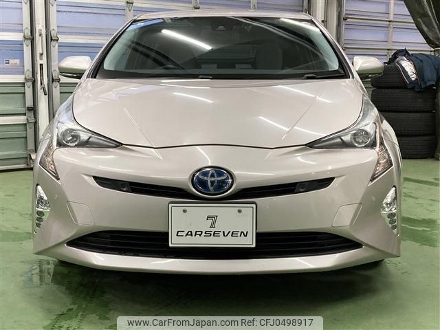 toyota prius 2017 -TOYOTA--Prius DAA-ZVW55--ZVW55-8043024---TOYOTA--Prius DAA-ZVW55--ZVW55-8043024- image 2