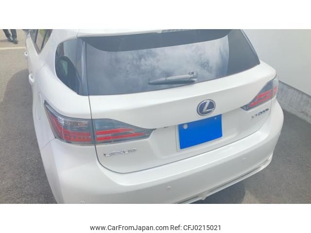 lexus ct 2011 -LEXUS--Lexus CT DAA-ZWA10--ZWA10-2036147---LEXUS--Lexus CT DAA-ZWA10--ZWA10-2036147- image 2