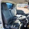 isuzu elf-truck 2010 CFJ1733885 image 12