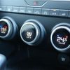 jaguar e-pace 2018 quick_quick_DF2XA_SADFA2AX1J1Z30441 image 13