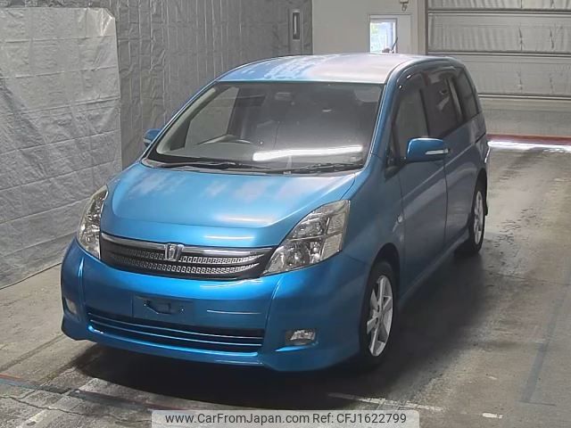 toyota isis 2006 CFJ1622799 image 1