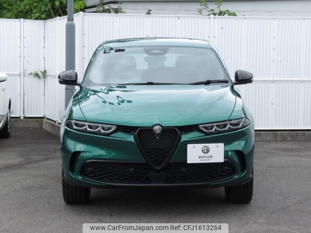 alfa-romeo alfa-romeo-others 2023 CFJ1613264 image 2