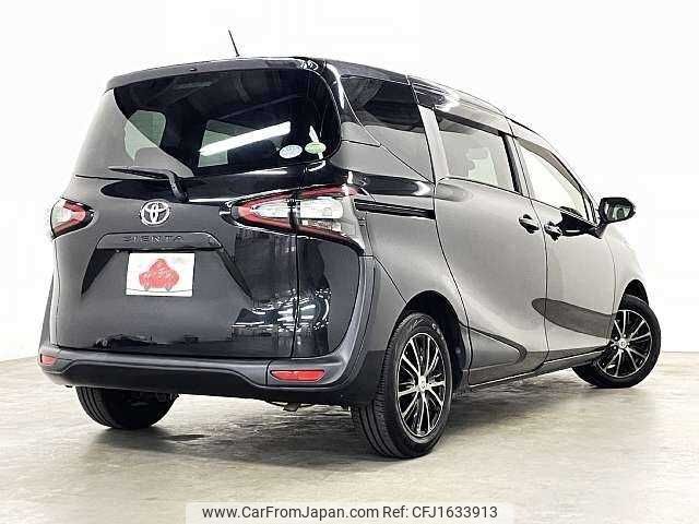 toyota sienta 2017 CFJ1633913 image 2