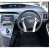 toyota prius 2015 quick_quick_DAA-ZVW30_ZVW30-1942089 image 3