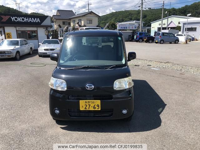 daihatsu tanto 2011 GOO_JP_700120076730240912001 image 2