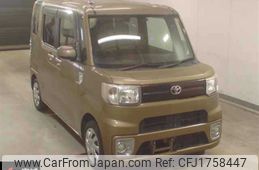 toyota pixis-mega 2016 CFJ1758447