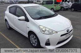 toyota aqua 2013 -TOYOTA--AQUA NHP10-2212204---TOYOTA--AQUA NHP10-2212204-