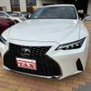 lexus is 2022 CFJ1806068 image 11