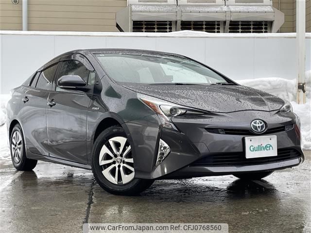 toyota prius 2017 -TOYOTA--Prius DAA-ZVW55--ZVW55-8051826---TOYOTA--Prius DAA-ZVW55--ZVW55-8051826- image 1