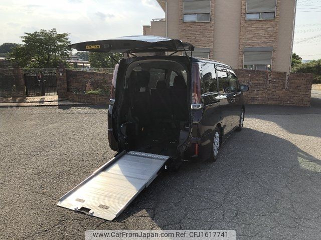 toyota noah 2020 CFJ1617741 image 1