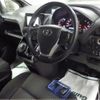 toyota voxy 2020 quick_quick_3BA-ZRR85W_0146876 image 3