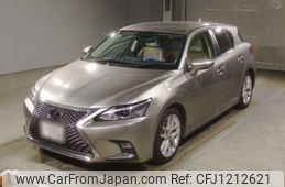 lexus ct 2019 -LEXUS 【京都 330ﾓ 352】--Lexus CT DAA-ZWA10--ZWA10-2353185---LEXUS 【京都 330ﾓ 352】--Lexus CT DAA-ZWA10--ZWA10-2353185-