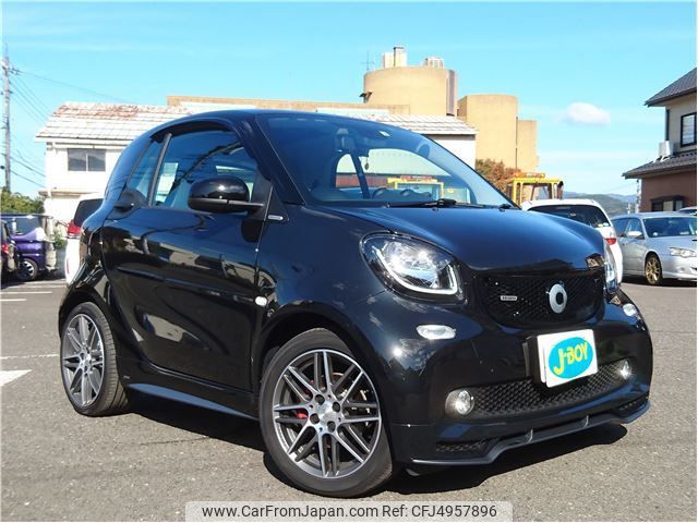 smart fortwo 2018 AUTOSERVER_15_4695_428 image 1