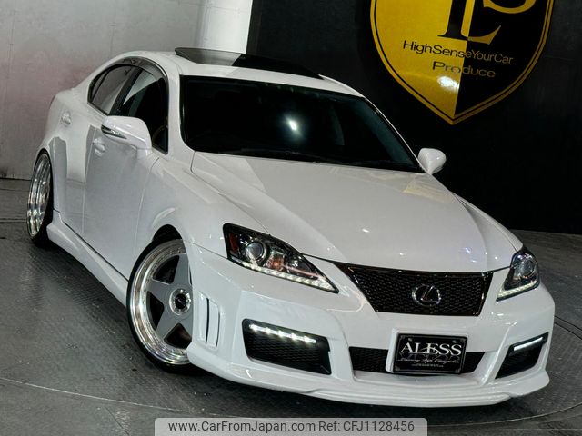 lexus is 2009 CARSENSOR_JP_AU6327297388 image 1
