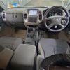 mitsubishi pajero 2003 quick_quick_LA-V63W_0400216 image 3