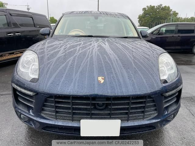 porsche macan 2015 quick_quick_ABA-95BCNC_WP1ZZZ95ZGLB03959 image 2