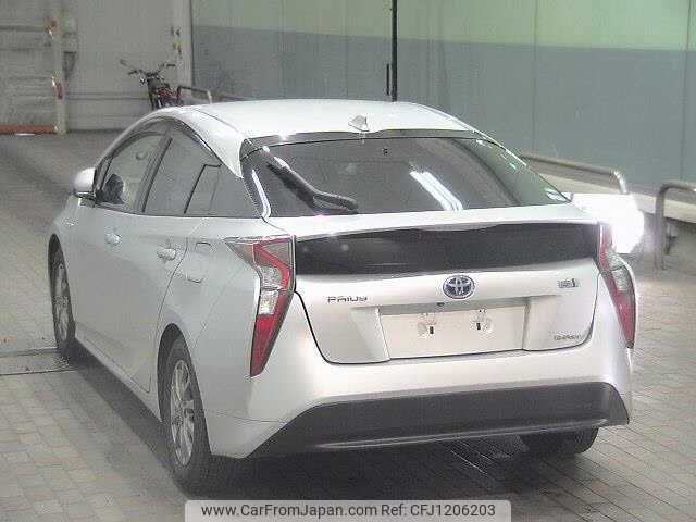 toyota prius 2018 -TOYOTA--Prius ZVW55--8057995---TOYOTA--Prius ZVW55--8057995- image 2