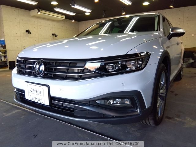 volkswagen passat 2024 CFJ1616700 image 1