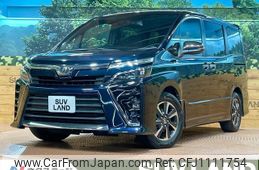 toyota voxy 2018 quick_quick_ZRR80W_ZRR80-0404050