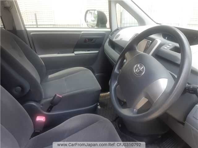 toyota voxy 2009 TE3646 image 2