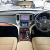 toyota crown-hybrid 2013 CFJ1615578 image 2