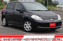 nissan tiida 2011 G00194