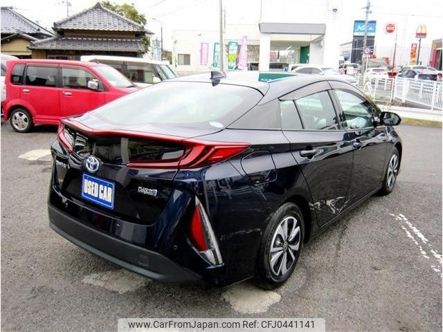 toyota prius-phv 2019 -TOYOTA--Prius PHV ZVW52--3136568---TOYOTA--Prius PHV ZVW52--3136568- image 2