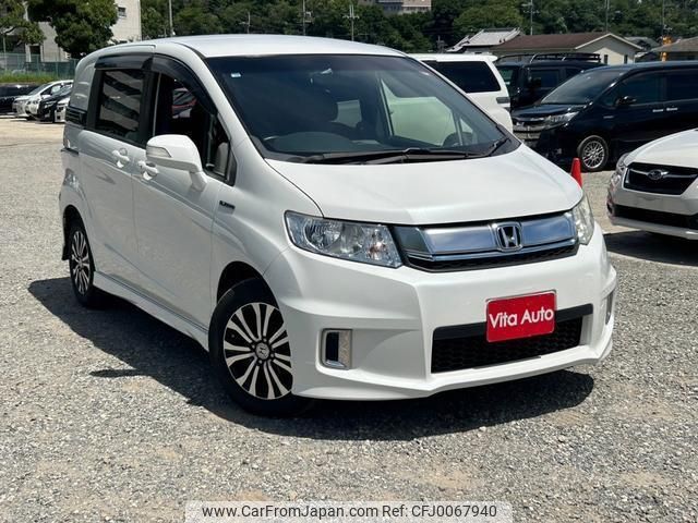 honda freed-spike-hybrid 2014 quick_quick_GP3_GP3-1214324 image 2