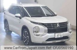 mitsubishi outlander-phev 2023 -MITSUBISHI 【名古屋 330ﾅ9702】--Outlander PHEV 5LA-GN0W--GN0W-0305701---MITSUBISHI 【名古屋 330ﾅ9702】--Outlander PHEV 5LA-GN0W--GN0W-0305701-