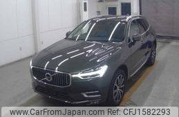 volvo xc60 2018 CFJ1582293